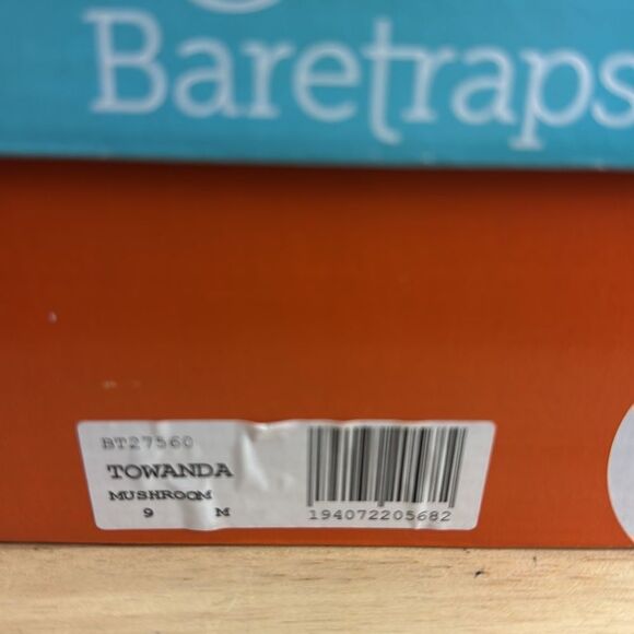 Baretraps Towanda Lug Sole Booties- Mushroom- Size 9 M- NEW - Picture 8 of 8